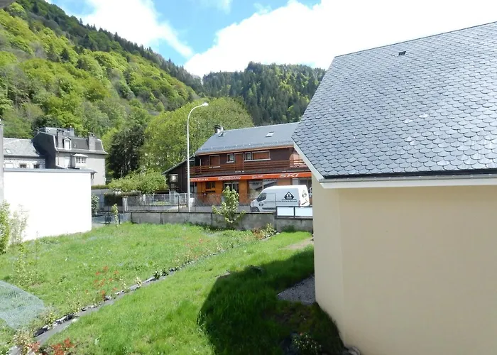 Les Egletyeres